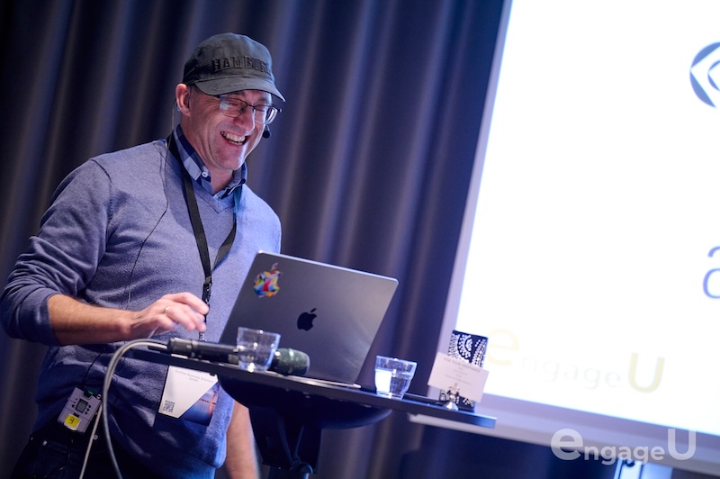 MrWatson presents a native dashboard solution